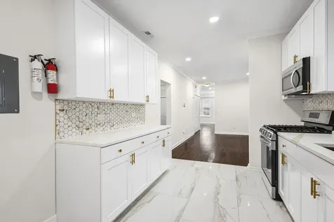 1742 North Mayfield Avenue Chicago IL 60639
