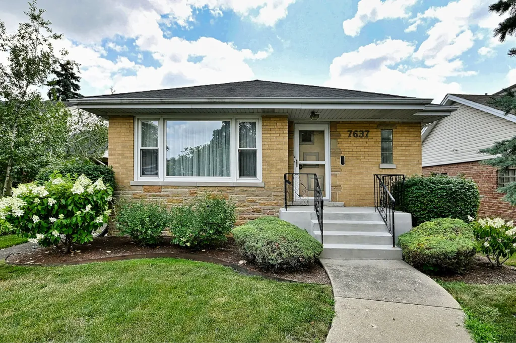 7637 West Armitage Avenue Elmwood Park IL 60707