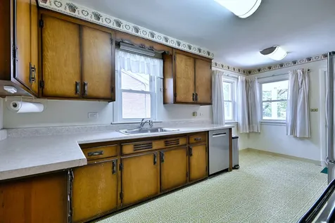 7637 West Armitage Avenue Elmwood Park IL 60707