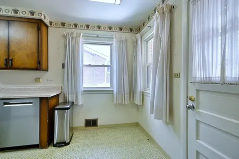 7637 West Armitage Avenue Elmwood Park IL 60707