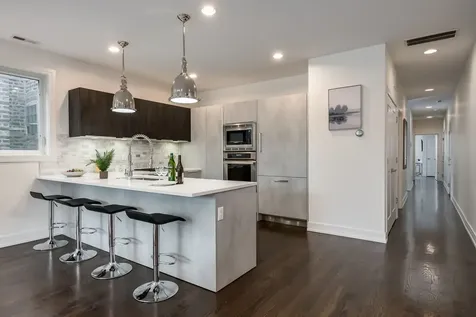 2210 West Chicago Avenue Chicago IL 60622