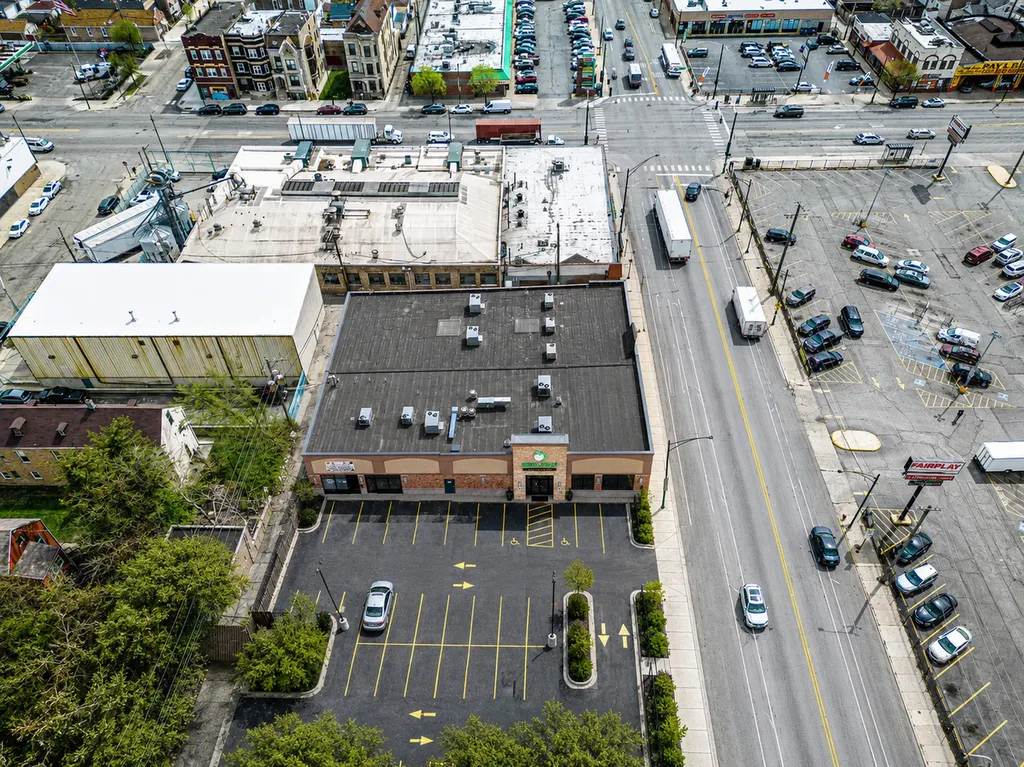 2418 West Cermak Road Chicago IL 60608