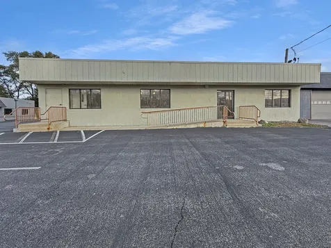 2904 West Il Route 120 Mchenry IL 60051