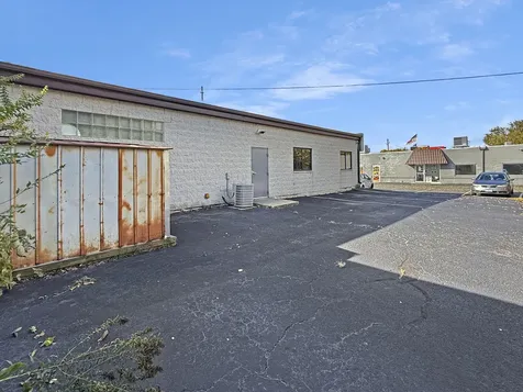 2904 West Il Route 120 Mchenry IL 60051