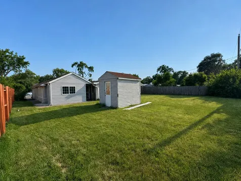 7826 West 98th Place Hickory Hills IL 60457