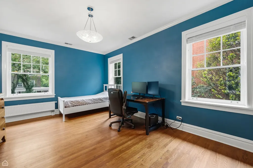4900 South Kimbark Avenue Chicago IL 60615
