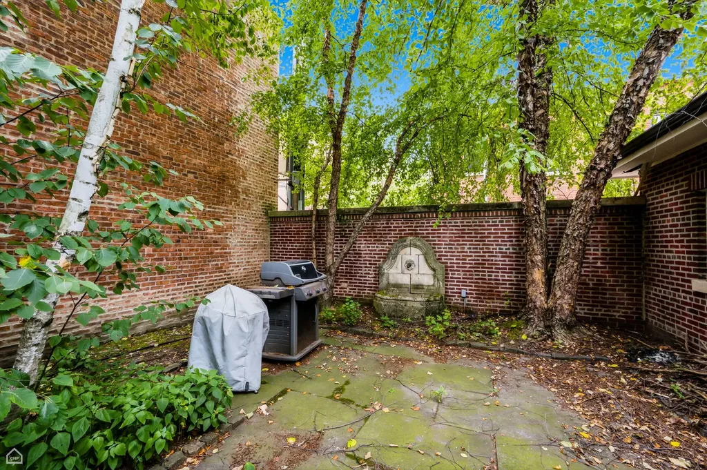 4900 South Kimbark Avenue Chicago IL 60615