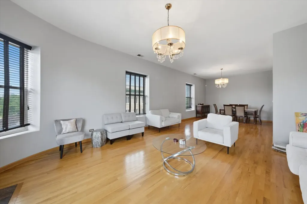 4801 South Forrestville Avenue Chicago IL 60615