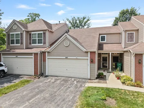 1045 Silver Hill Circle Joliet IL 60432