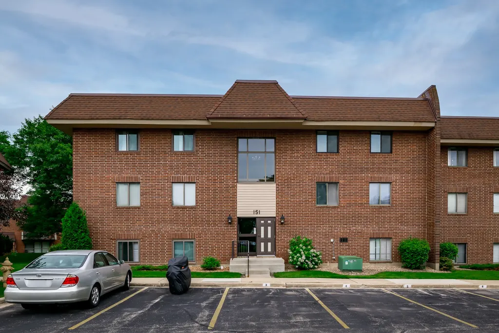 151 East Janata Boulevard Lombard IL 60148