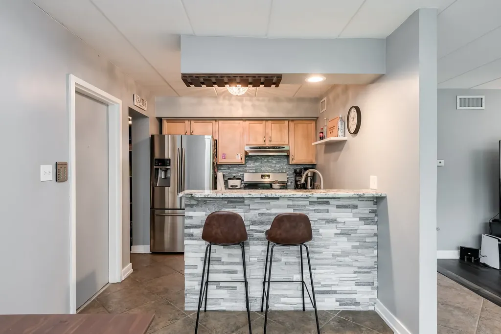 151 East Janata Boulevard Lombard IL 60148