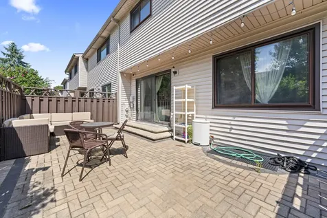 6815 Brementowne Drive Tinley Park IL 60477