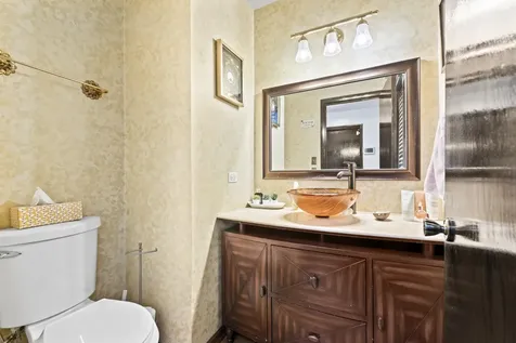 6815 Brementowne Drive Tinley Park IL 60477