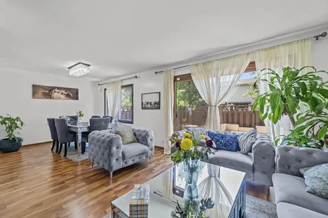 6815 Brementowne Drive Tinley Park IL 60477