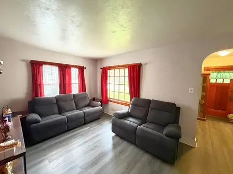 108 South Otter Creek Road Streator IL 61364