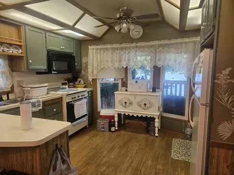 2/56 Woodhaven Lakes Sublette IL 61367