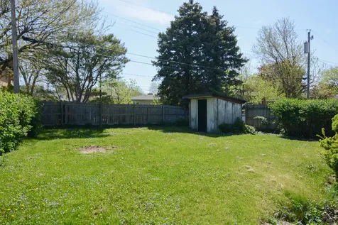 8117 Central Avenue Morton Grove IL 60053