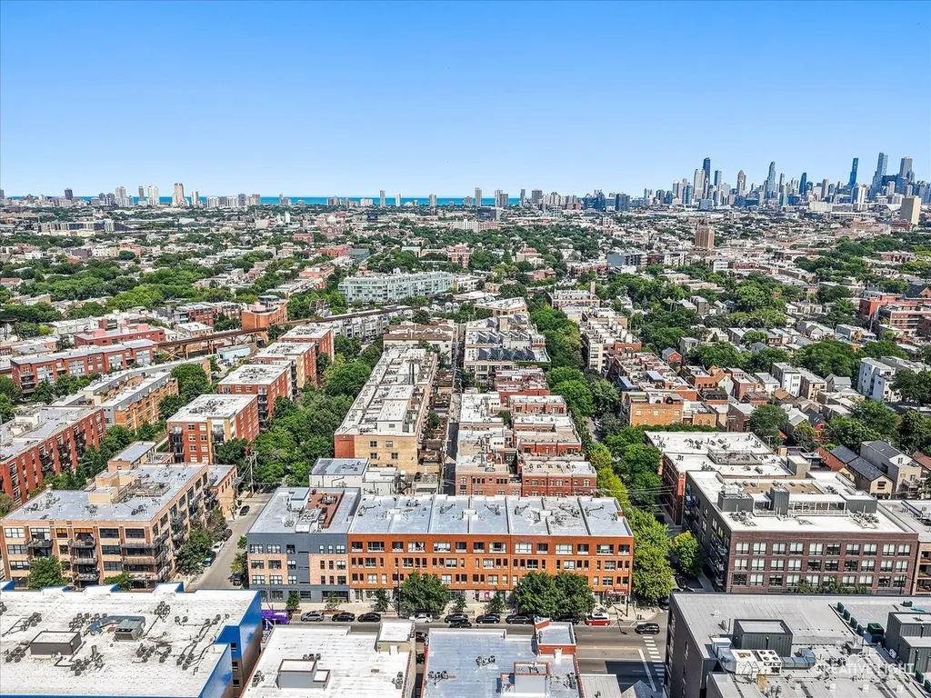 1725 North Western Avenue Chicago IL 60647