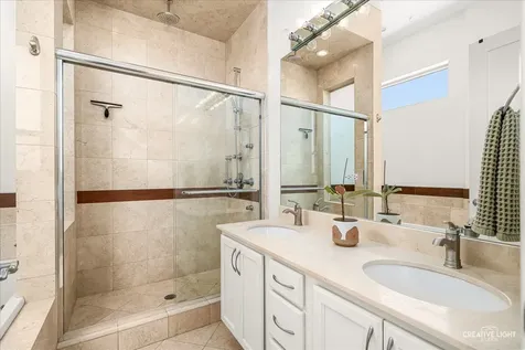 1725 North Western Avenue Chicago IL 60647
