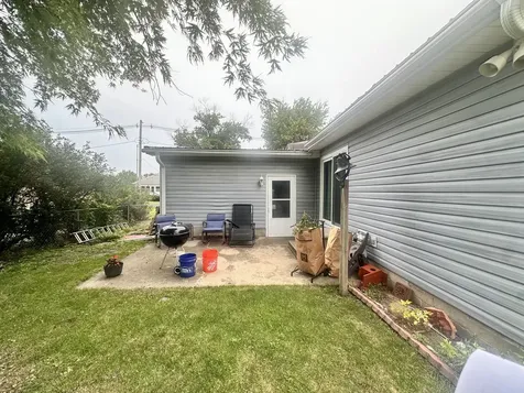 219 Scott Street Chenoa IL 61726