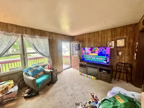 219 Scott Street Chenoa IL 61726