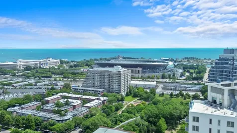 1600 South Indiana Avenue Chicago IL 60616