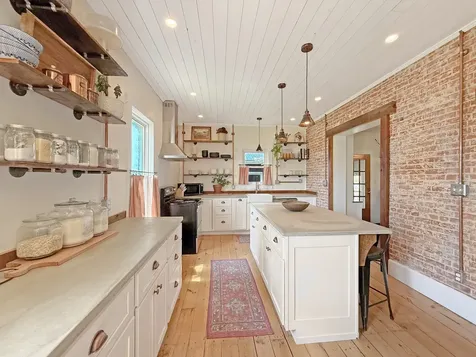 104 South Johnson Street Orangeville IL 61060