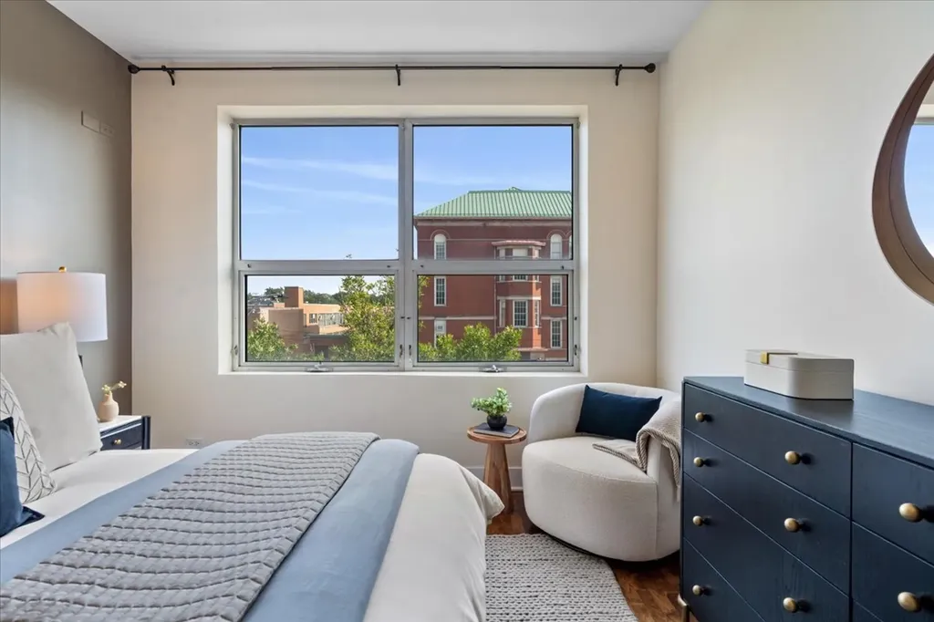 1850 West Division Street Chicago IL 60622