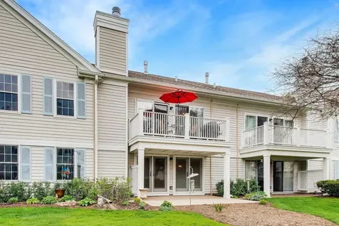 592 Edinburgh Lane Prospect Heights IL 60070