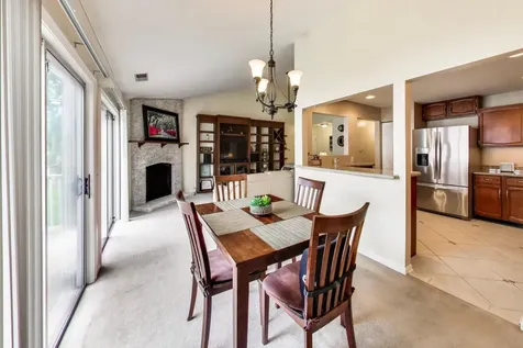 592 Edinburgh Lane Prospect Heights IL 60070