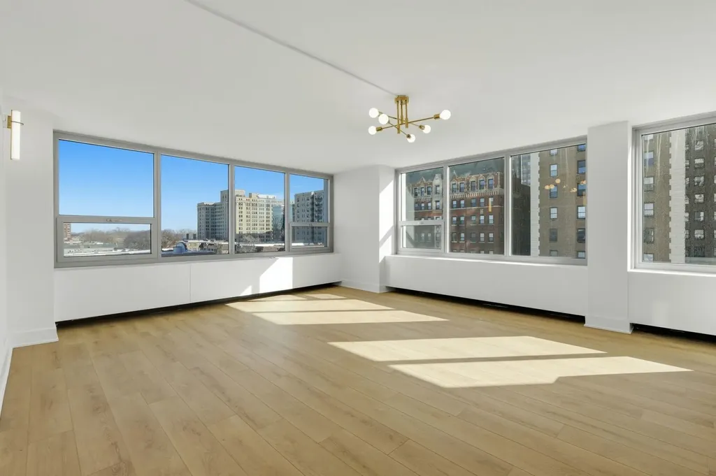 1700 East 56th Street Chicago IL 60637