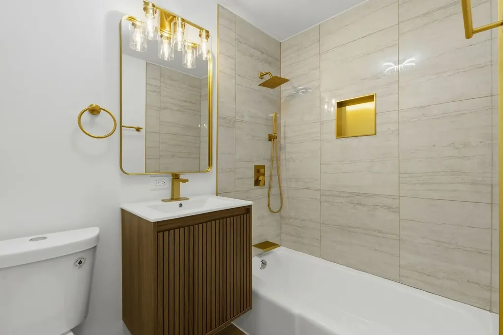1700 East 56th Street Chicago IL 60637