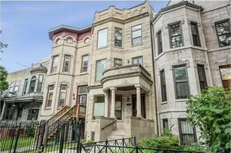 3549 South King Drive Chicago IL 60653