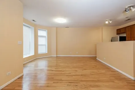 3549 South King Drive Chicago IL 60653