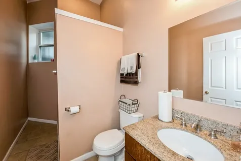 3549 South King Drive Chicago IL 60653