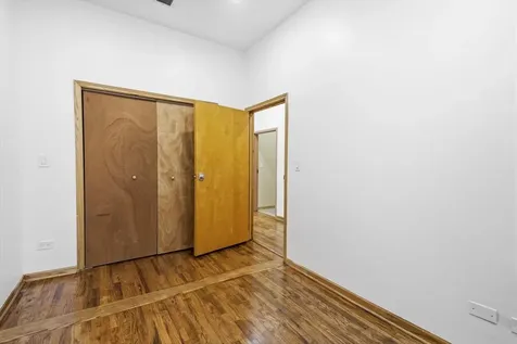 2723 North Clark Street Chicago IL 60614