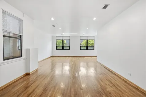 2723 North Clark Street Chicago IL 60614