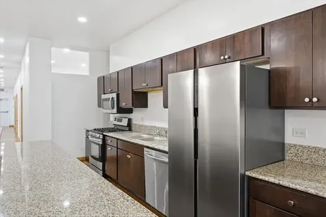 2723 North Clark Street Chicago IL 60614