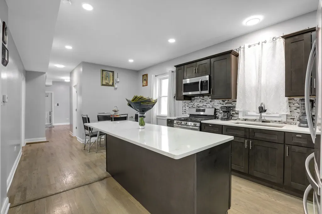 4849 South Paulina Street Chicago IL 60609