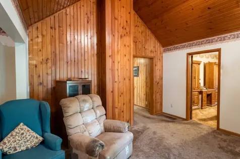 414 North 3rd Avenue Chenoa IL 61726
