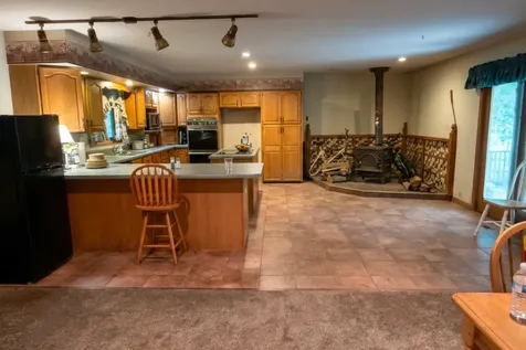 414 North 3rd Avenue Chenoa IL 61726