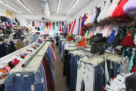4728 South Ashland Avenue Chicago IL 60609
