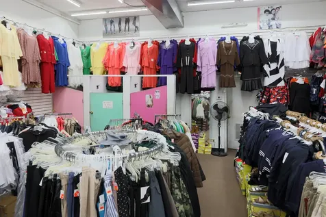4728 South Ashland Avenue Chicago IL 60609
