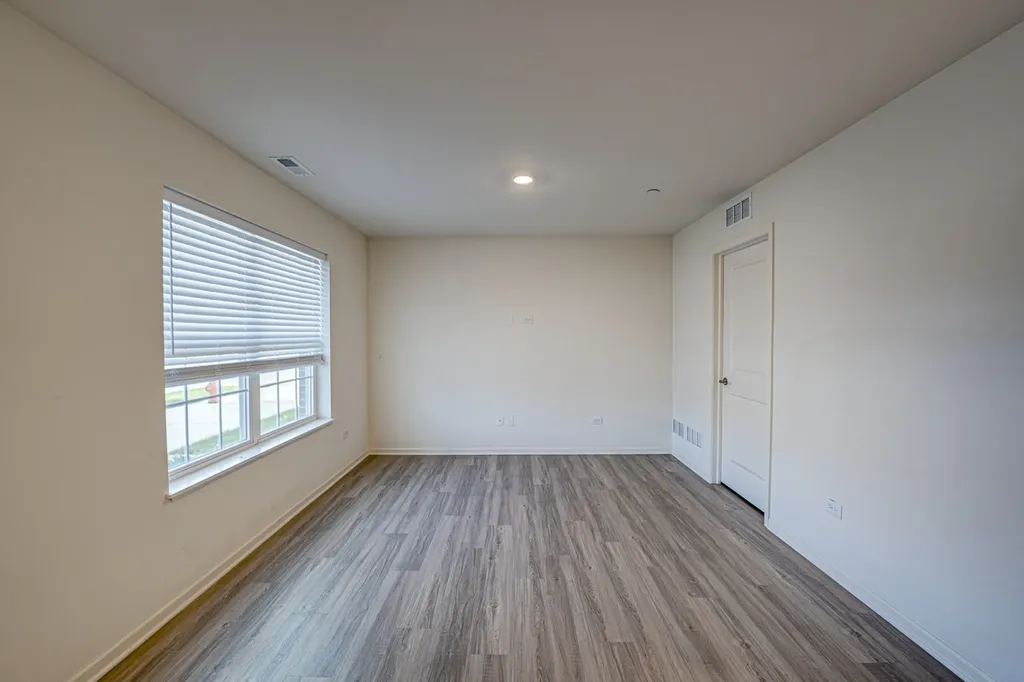 2945 Showplace Drive Naperville IL 60564