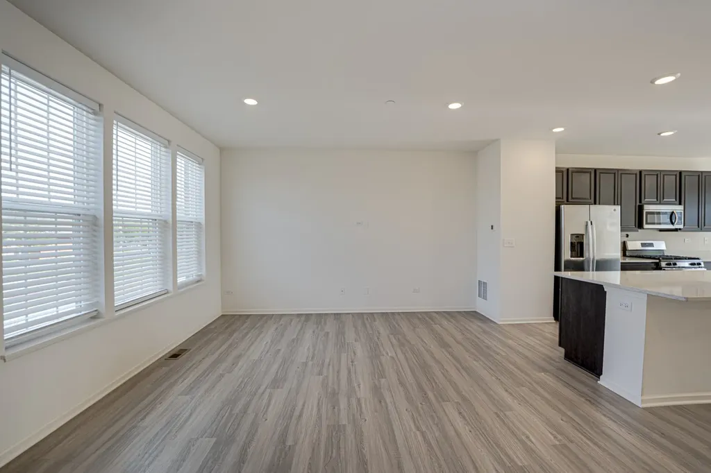 2945 Showplace Drive Naperville IL 60564