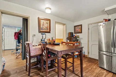 406 Bent Street Elgin IL 60120