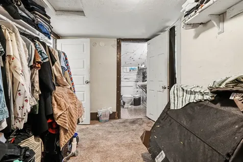 406 Bent Street Elgin IL 60120