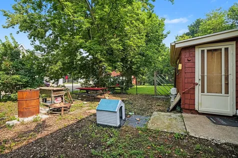 406 Bent Street Elgin IL 60120