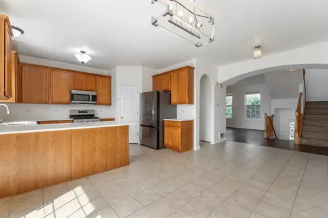 1682 Dogwood Lane Hanover Park IL 60133