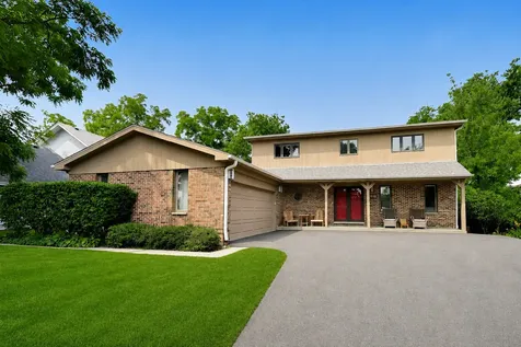 802 Wilmot Road Deerfield IL 60015